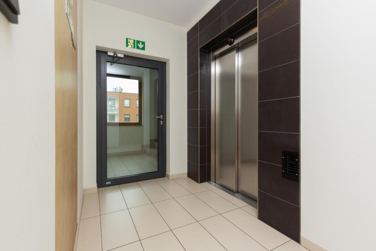 Apartament Na Woli Sowinskiego By Noclegi Renters Warschau Buitenkant foto